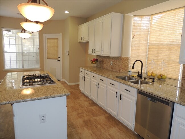 Building Photo - 1307 Westwick Forest Ln