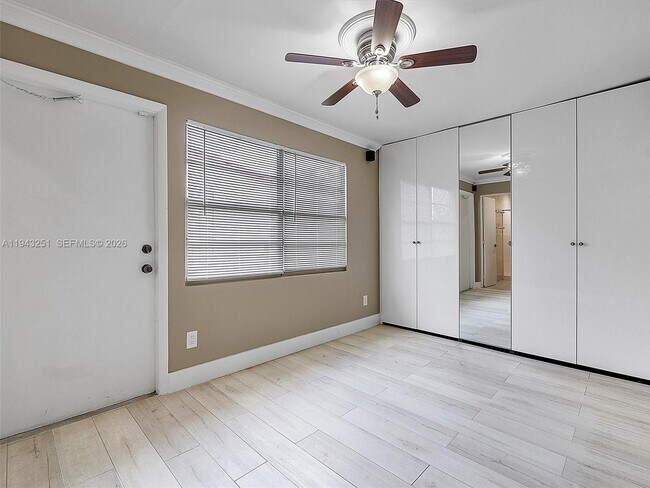 Building Photo - 1321 SW 33rd Terrace