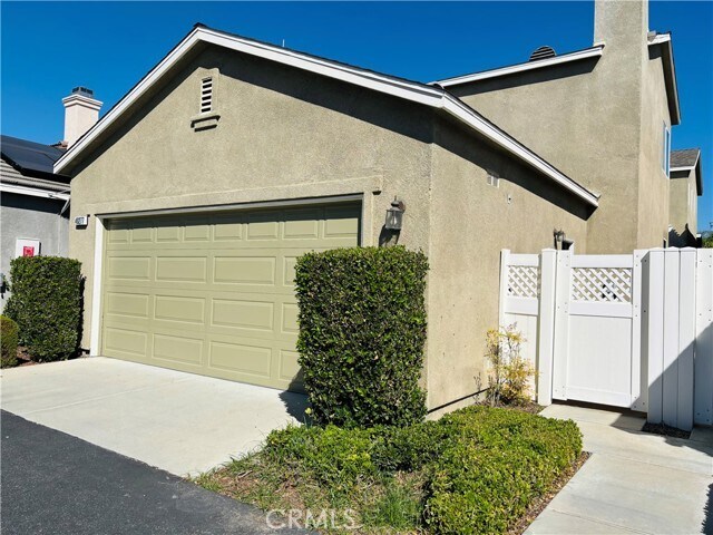 Building Photo - 40277 Balboa Dr