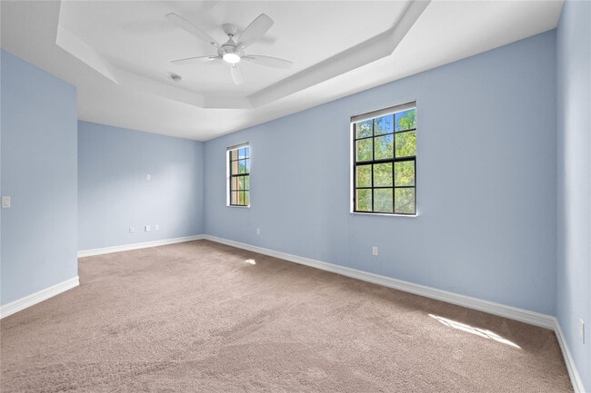 Building Photo - 10810 NW 74th Dr