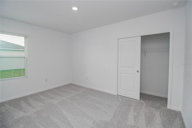 Building Photo - 2068 Babbling Brk Blvd