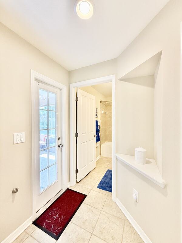 Building Photo - 11449 Newgate Crest Dr
