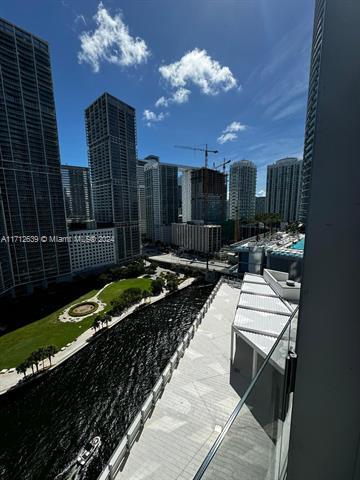 Building Photo - 300 Biscayne Boulevard Way