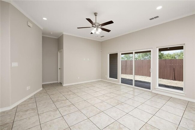 Building Photo - 5524 Xenops Ave