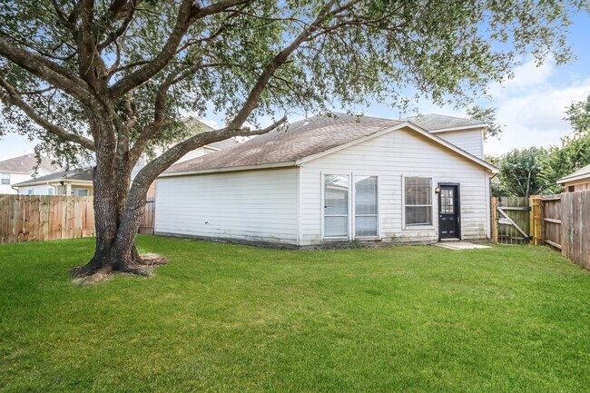 Building Photo - 18222 Noble Forest Dr