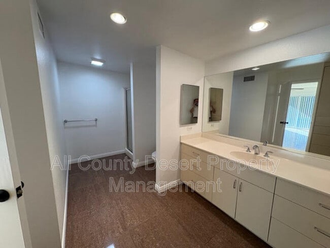 Building Photo - 70091 Cobb Rd