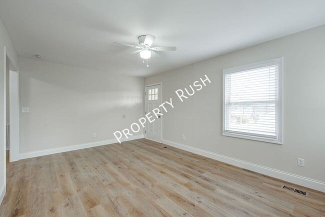 Building Photo - 248 East Ave
