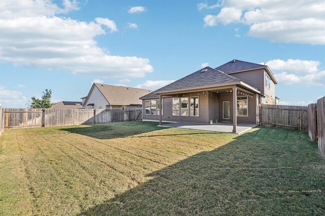 Building Photo - 427 Bluejack Wy