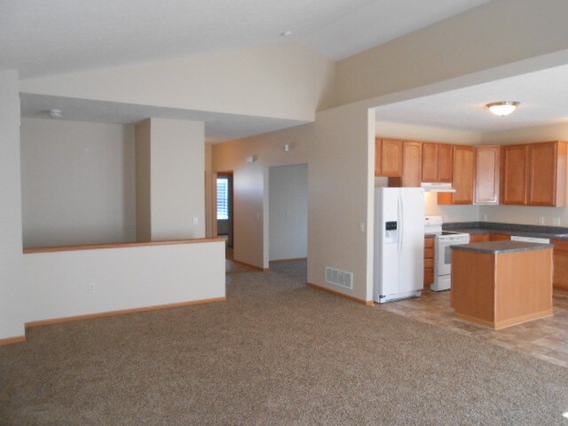 Building Photo - 361 Wrens Cross Lane