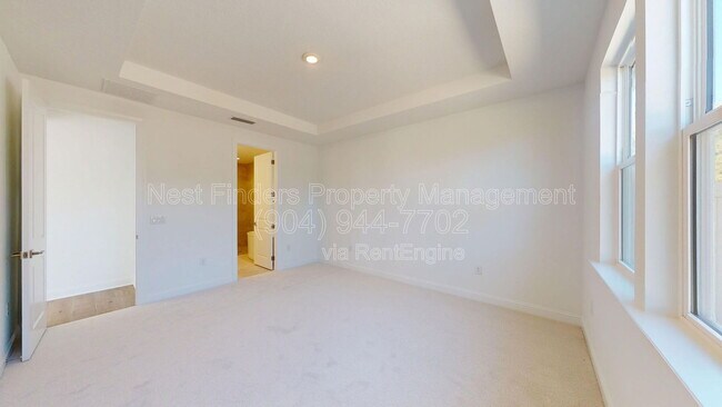 Building Photo - 156 Latham Dr