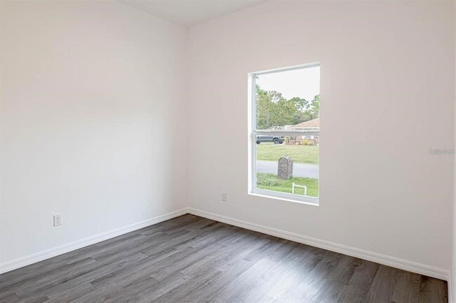 Building Photo - 442 Tobias St