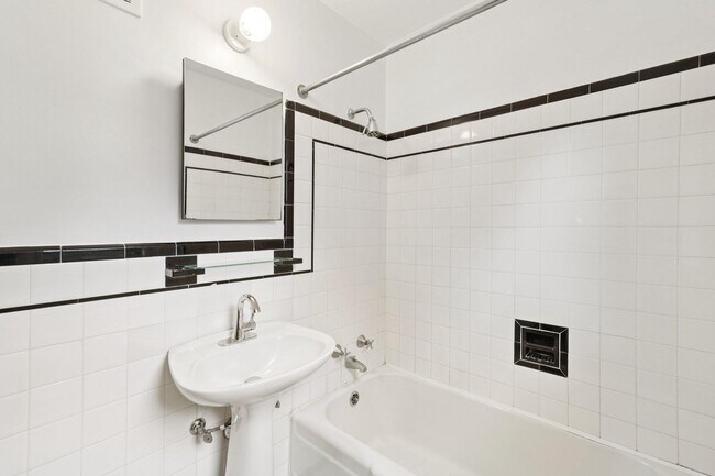 Building Photo - 5008 44th St NW