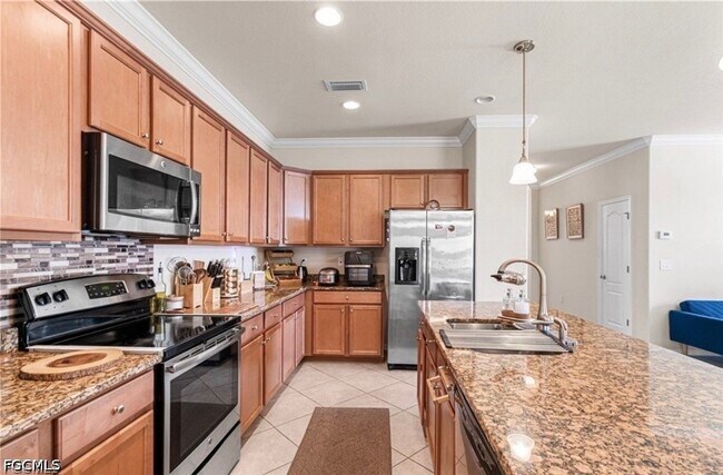 Building Photo - 11656 Eros Rd