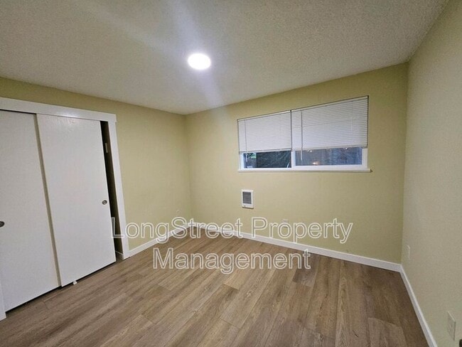 Building Photo - 17635 SW Blanton St