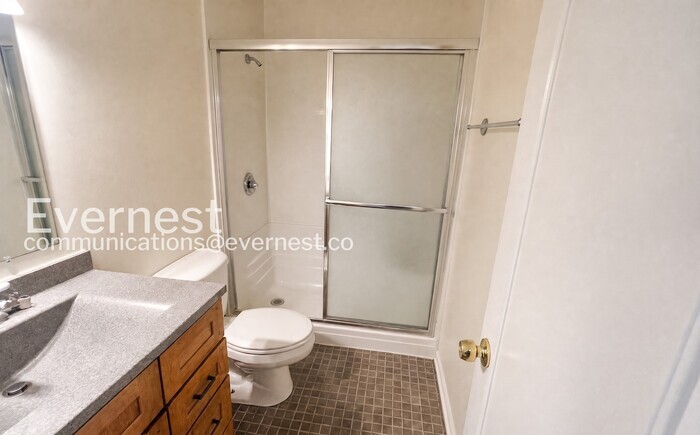 Building Photo - 4812 Merrifield Pl