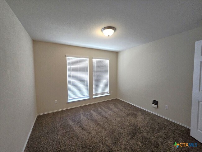 Building Photo - 2356 Pintail Loop