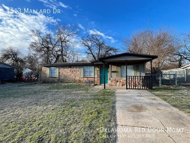 Building Photo - 1513 Mallard Dr