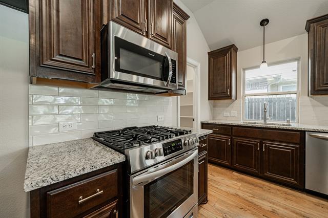 Building Photo - 920 Baldcypress Dr