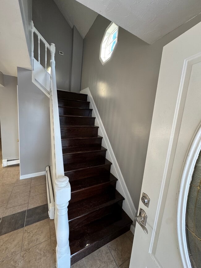 Building Photo - 40 S Whipple St