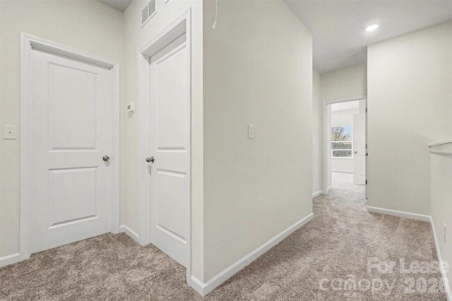 Building Photo - 5616 Ringneck Road