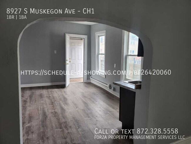 Building Photo - 8927 S Muskegon Ave