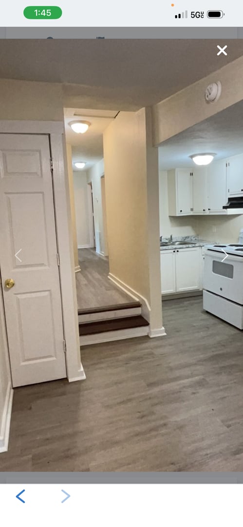 Building Photo - 611 Stewart Ave SE