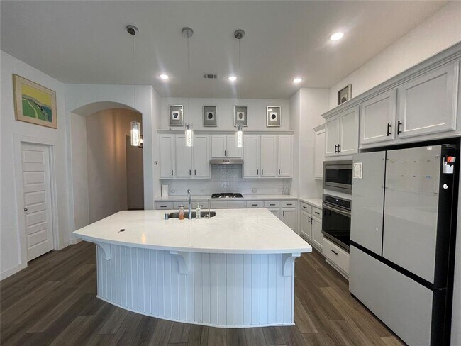 Building Photo - 3023 Dragonlet Ln