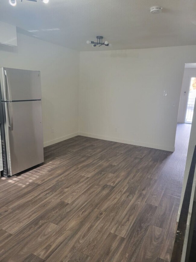 Building Photo - 1765 W 400 N