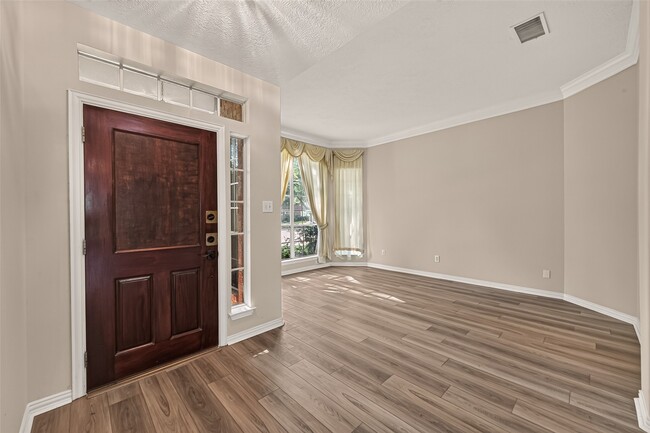 Building Photo - 2607 Plantation Hollow Ct