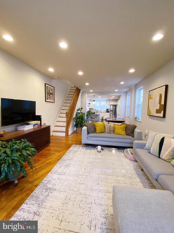 Building Photo - 1022 N 4th St