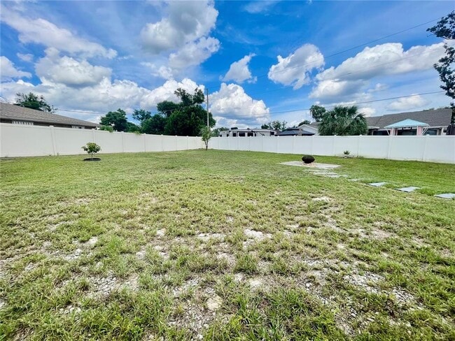 Building Photo - 2107 E Atmore Cir