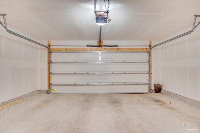 Building Photo - 4383 White Cedar Ct