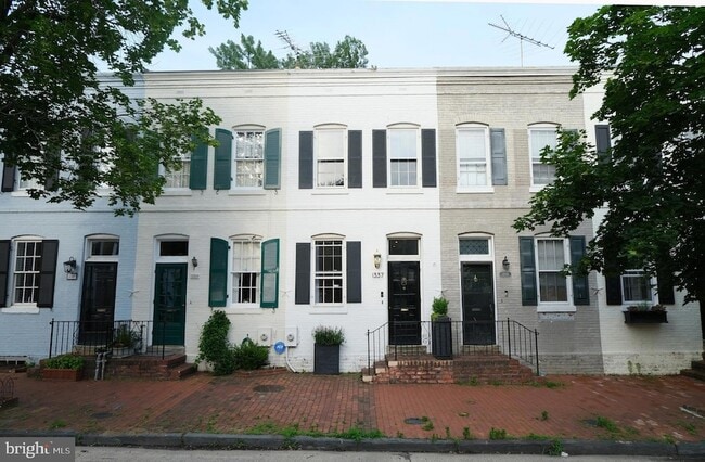 Building Photo - 1337 28th St NW