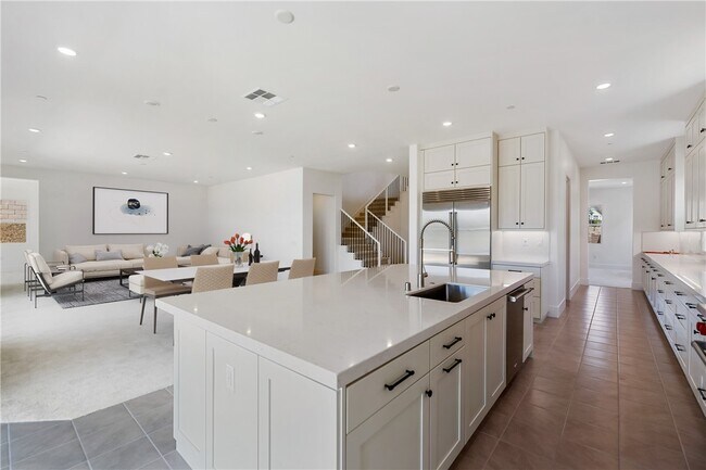 Building Photo - 4851 Rideline Road