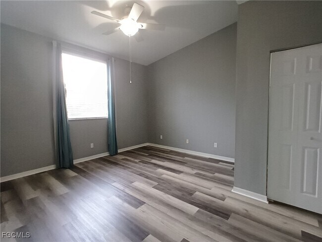 Building Photo - 4281 Bellasol Cir