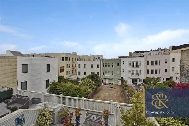 Building Photo - 1568 Union St