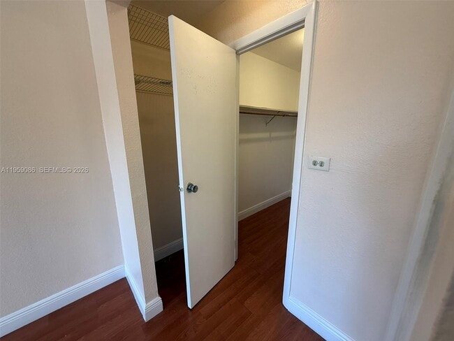 Building Photo - 10511 SW 108th Ave