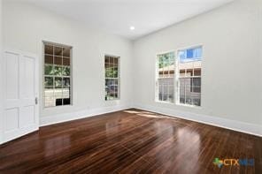 Building Photo - 529 W Clark St