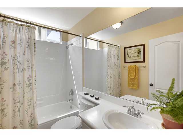 Building Photo - 609 El Portal Dr