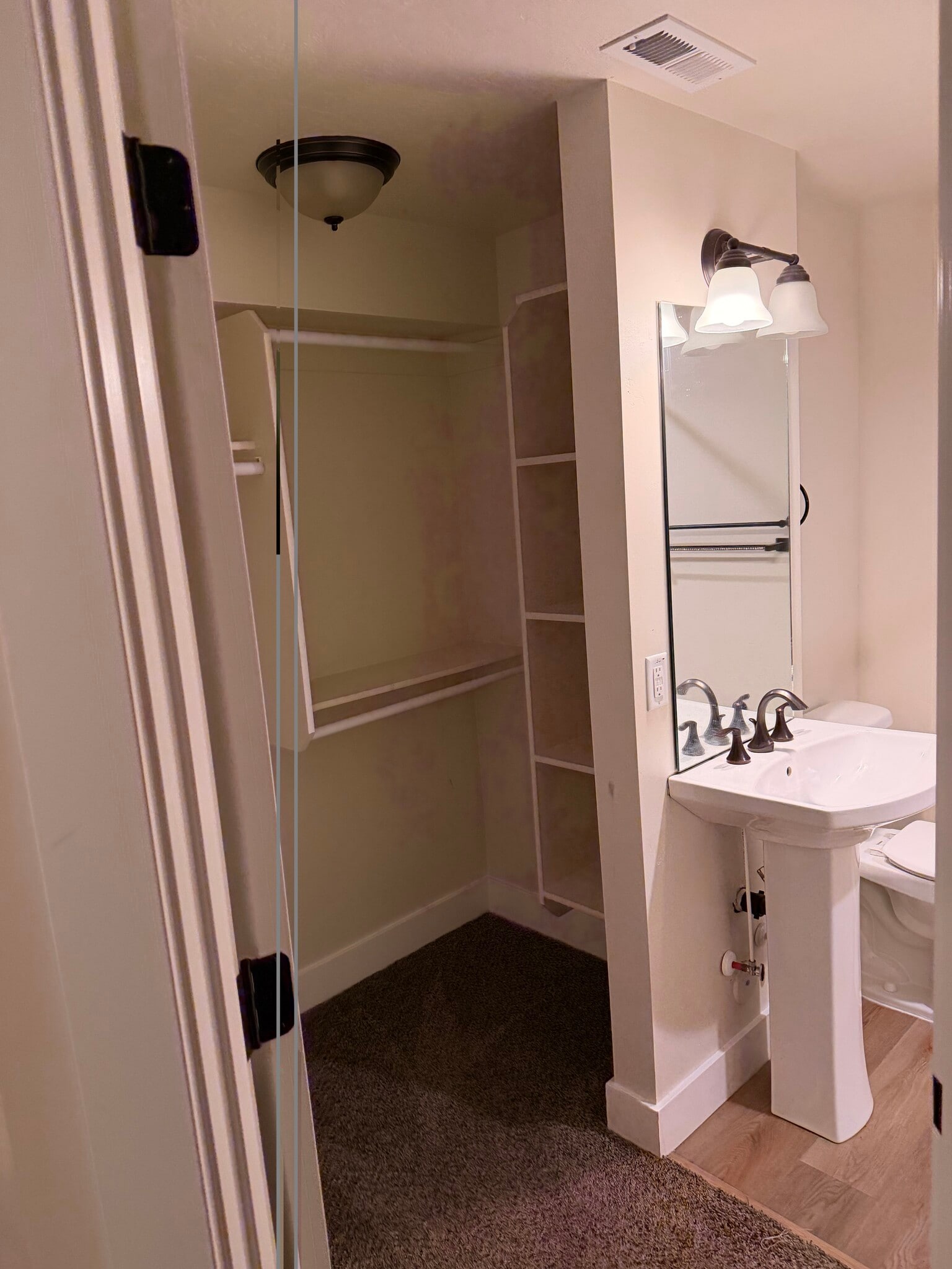 Walk in closet with bathroom - 530 W 900 S