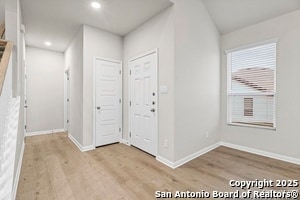 Building Photo - 418 Cross Barn Cross