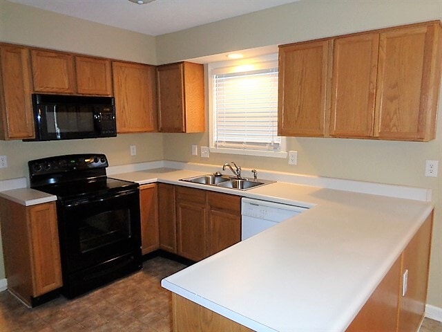 Building Photo - 1226 Burr Oak Ct