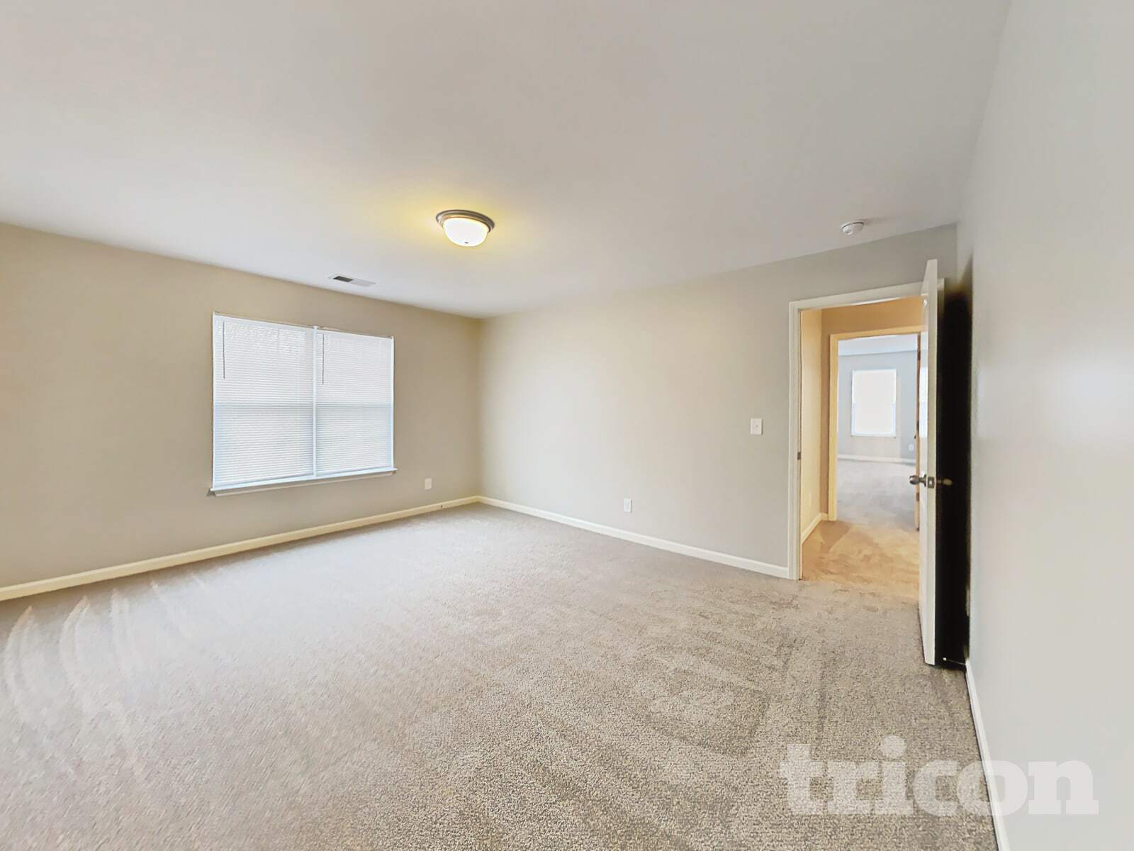 Building Photo - 1594 Weatherend Dr