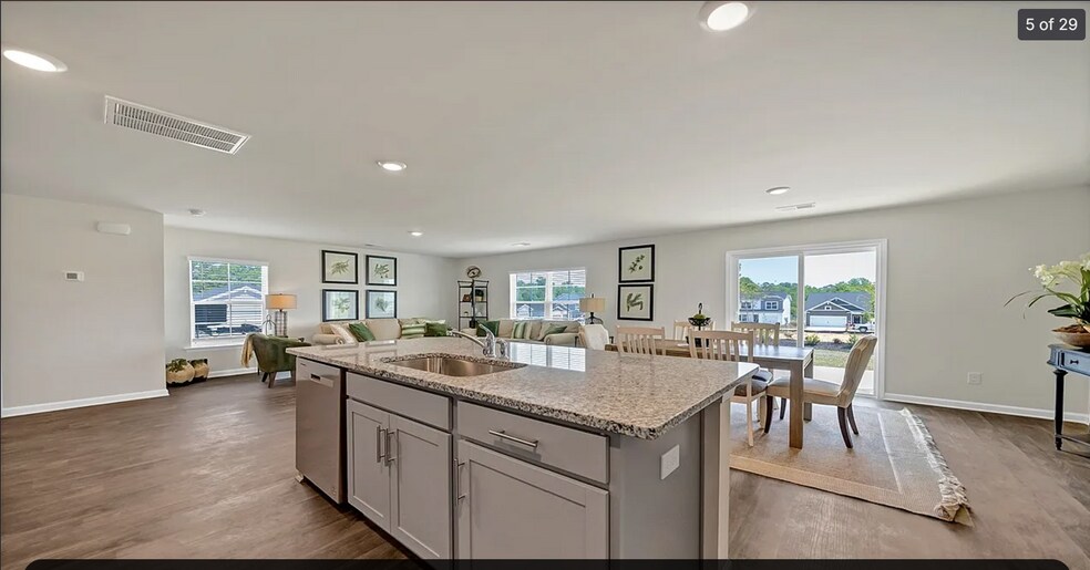 Building Photo - 191 Hunters Branch Dr