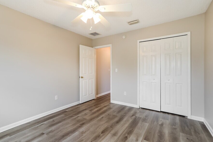 Building Photo - 1186 Summer Springs Drive