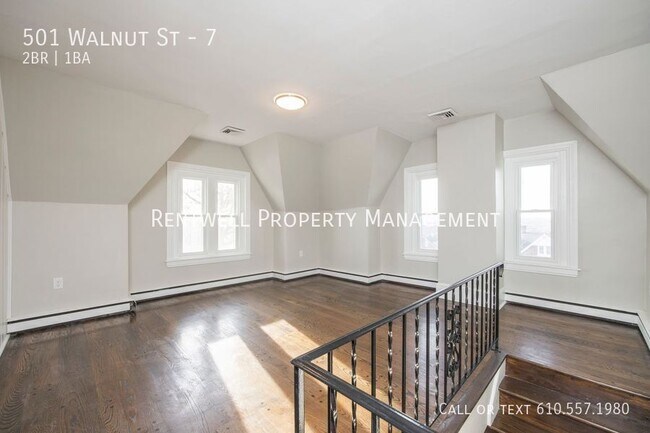 Building Photo - 501 Walnut St