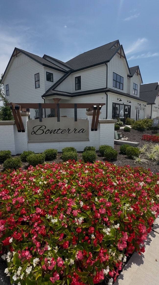 Building Photo - 17458 Ebling Trl