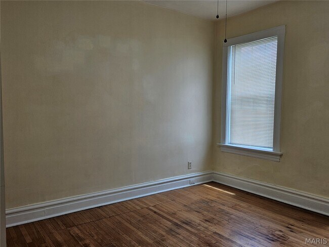 Building Photo - 3807 Potomac St