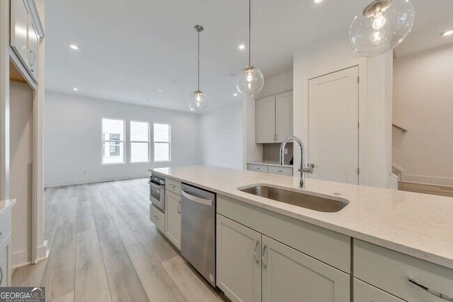 Building Photo - 517 Motivation Cir NW