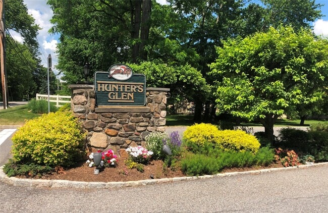 Building Photo - 3303 Morgan Dr